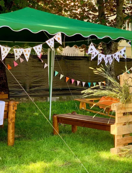 dekoracja pikniku: saloon