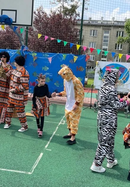 Święto Szkoły – Podróż dookoła świata