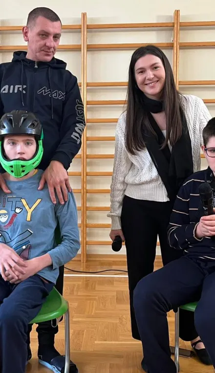 Obchody Międzynarodowego Miesiąca AAC