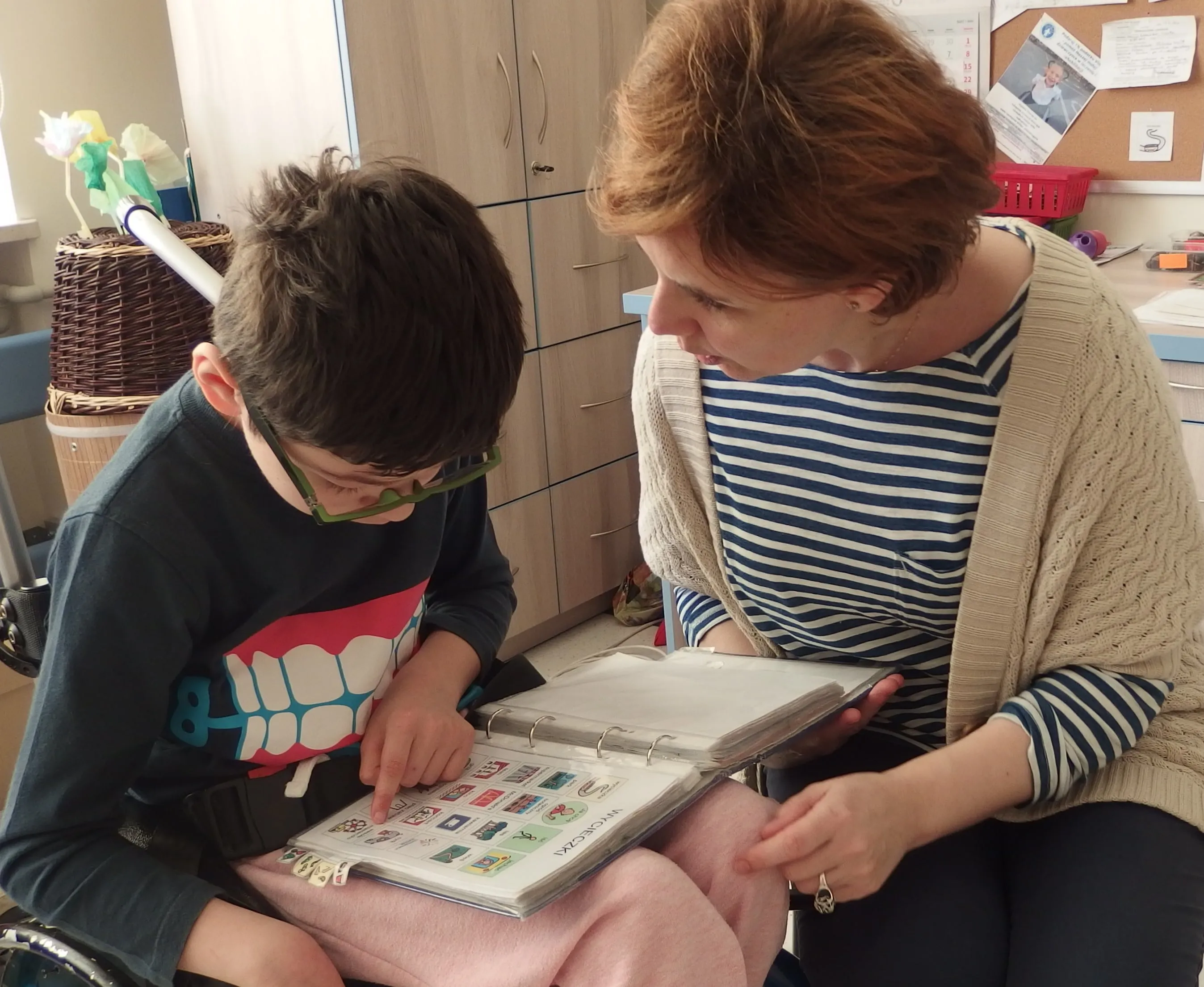 Komunikacja alternatywna i wspomagająca