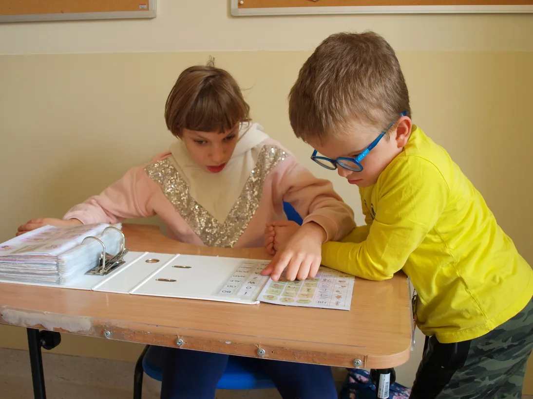 Komunikacja alternatywna i wspomagająca