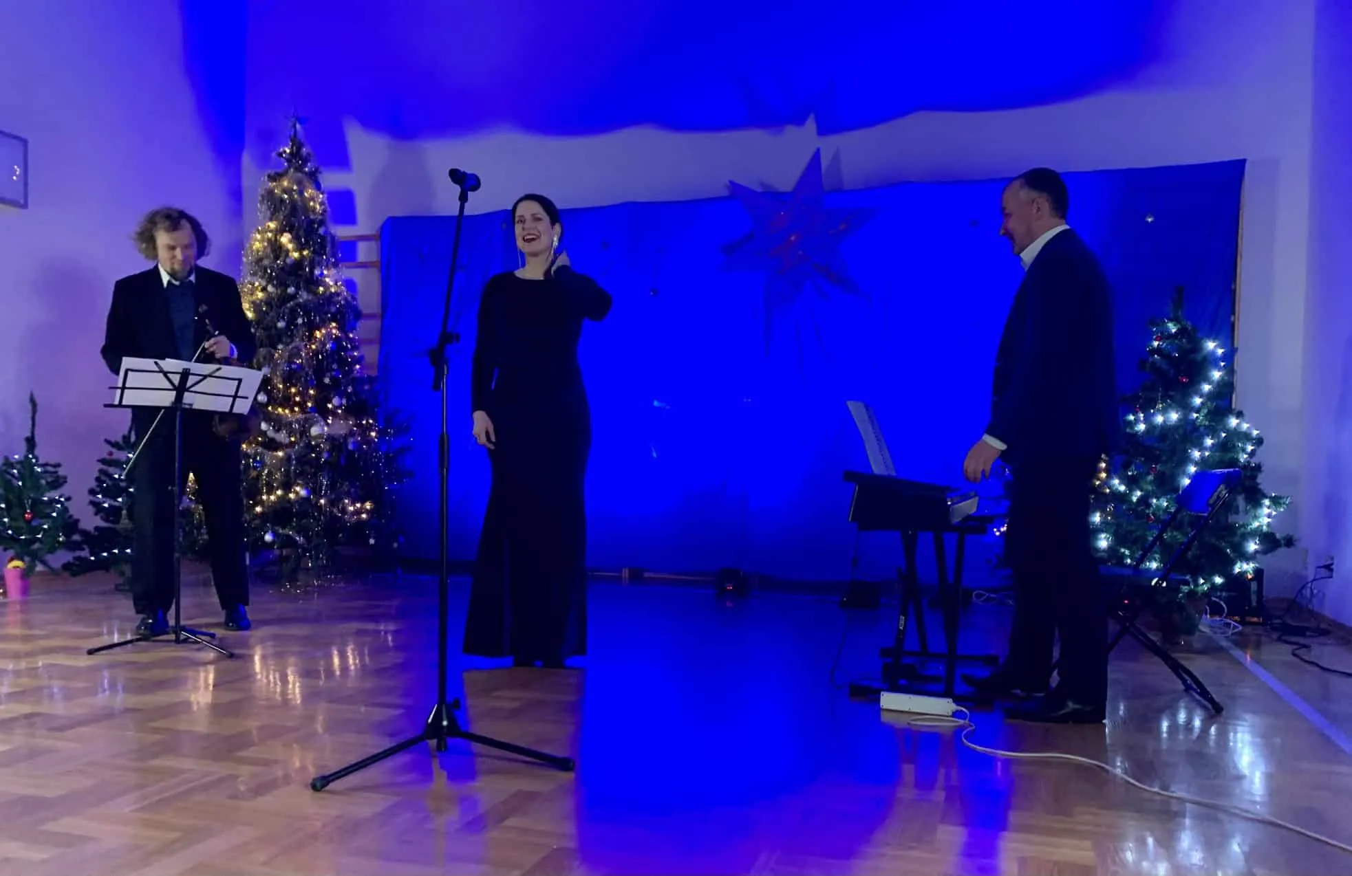 Muzycy i sopranistka pani Lidka