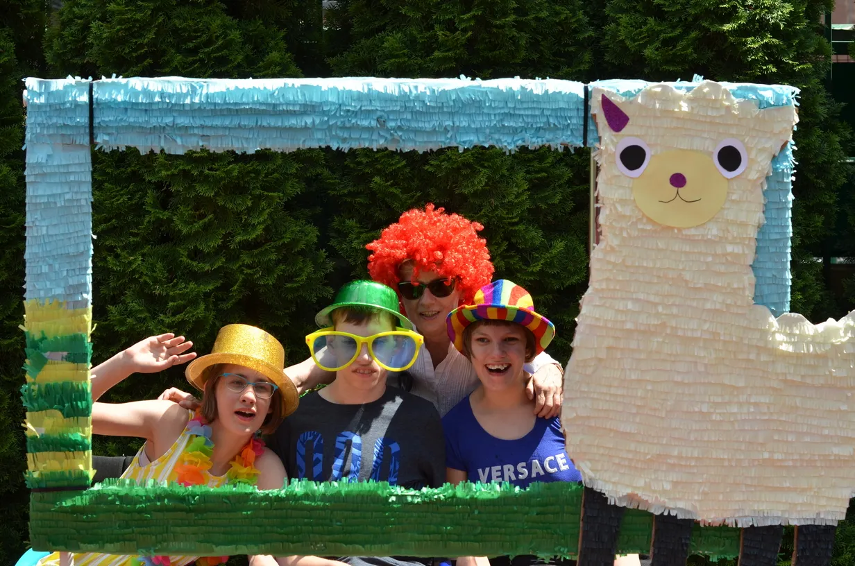 Święto szkoły – sportowa podróż wraz z alpakami