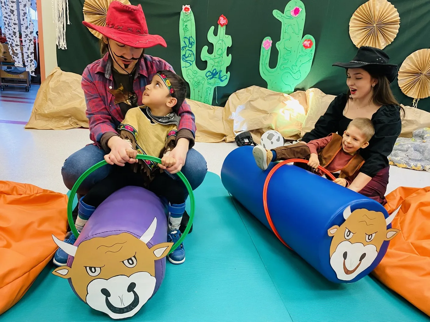 zabawa w rodeo na wałkach