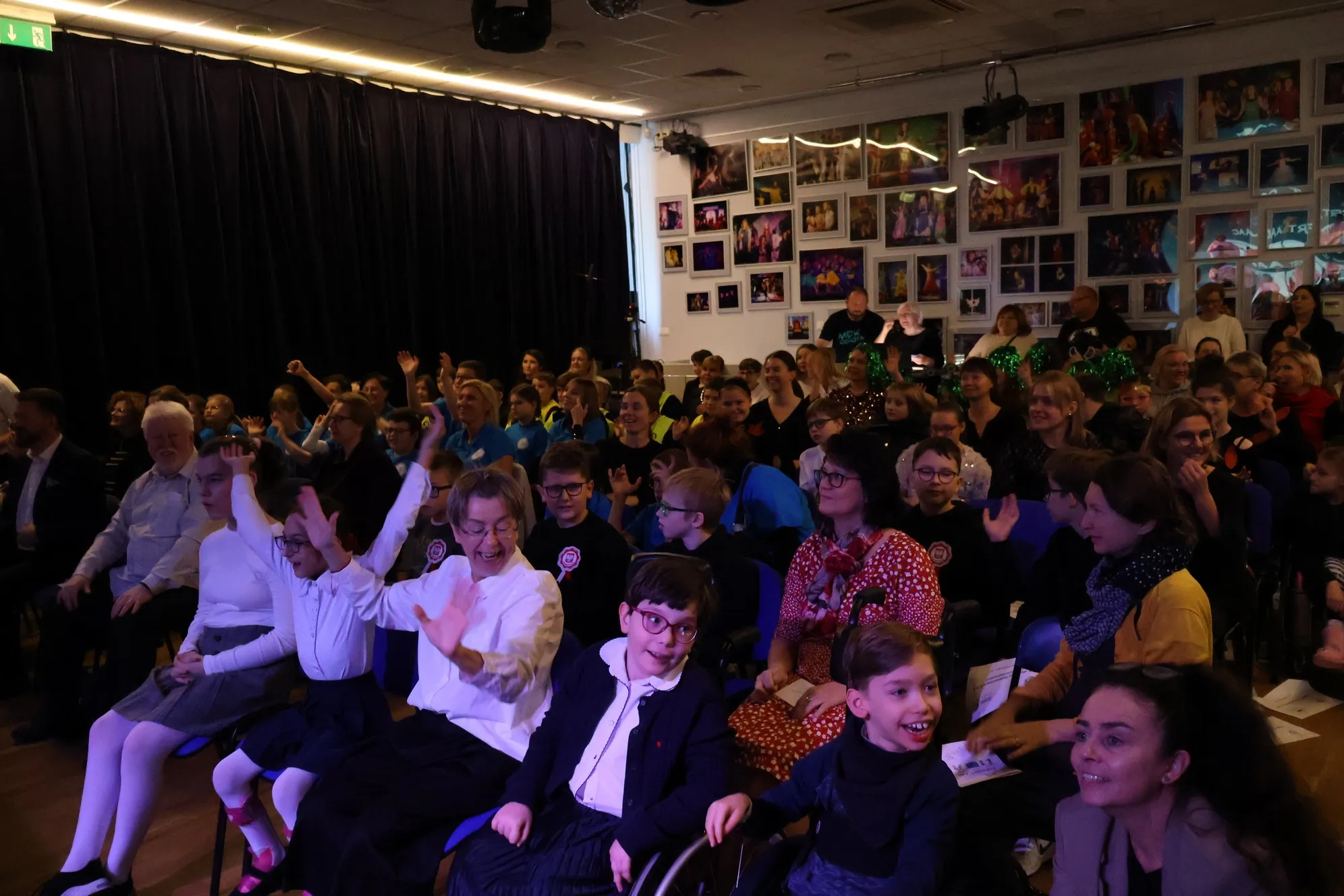 Koncert AAC „Słowem, książką, gestem”