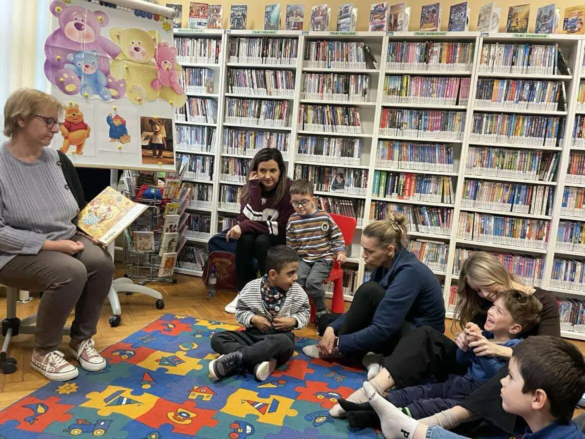 Wyjście do biblioteki