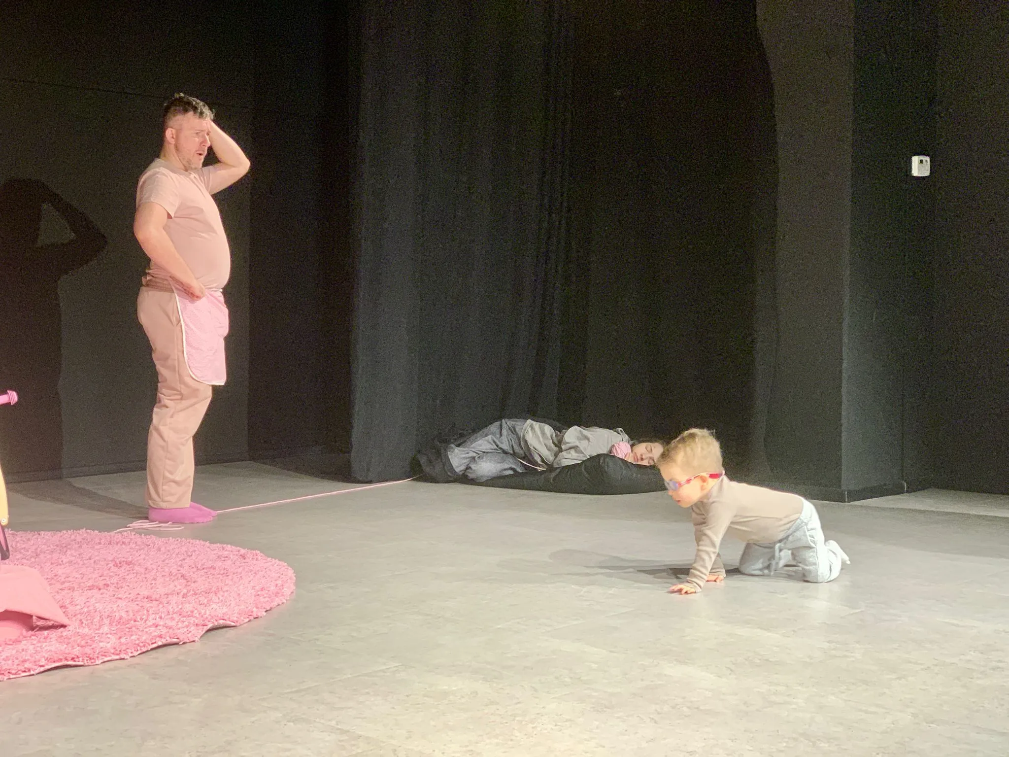 Wizyta przedszkolaków w Teatrze Niewielkim