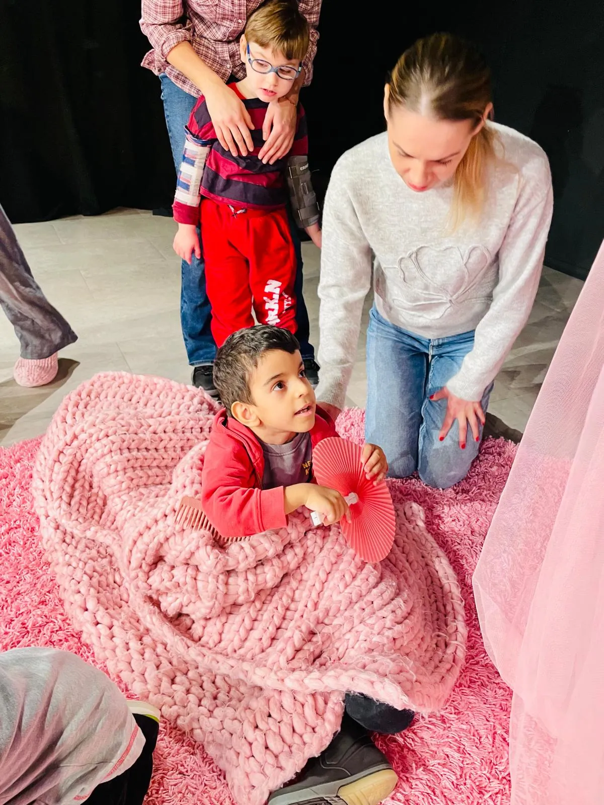 Wizyta przedszkolaków w Teatrze Niewielkim