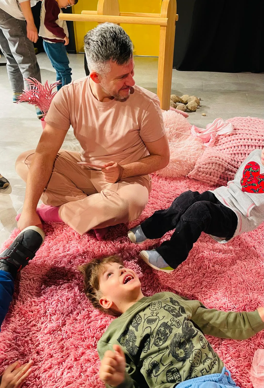 Wizyta przedszkolaków w Teatrze Niewielkim