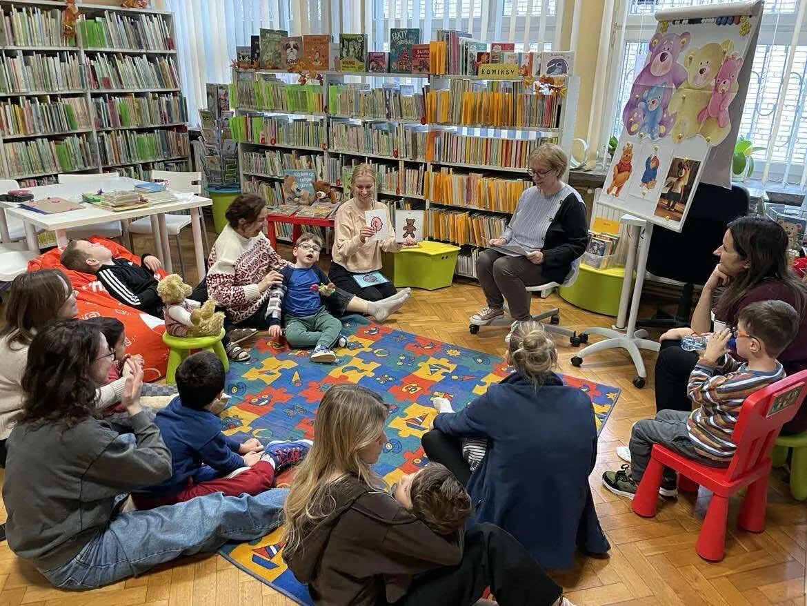 Wyjście do biblioteki