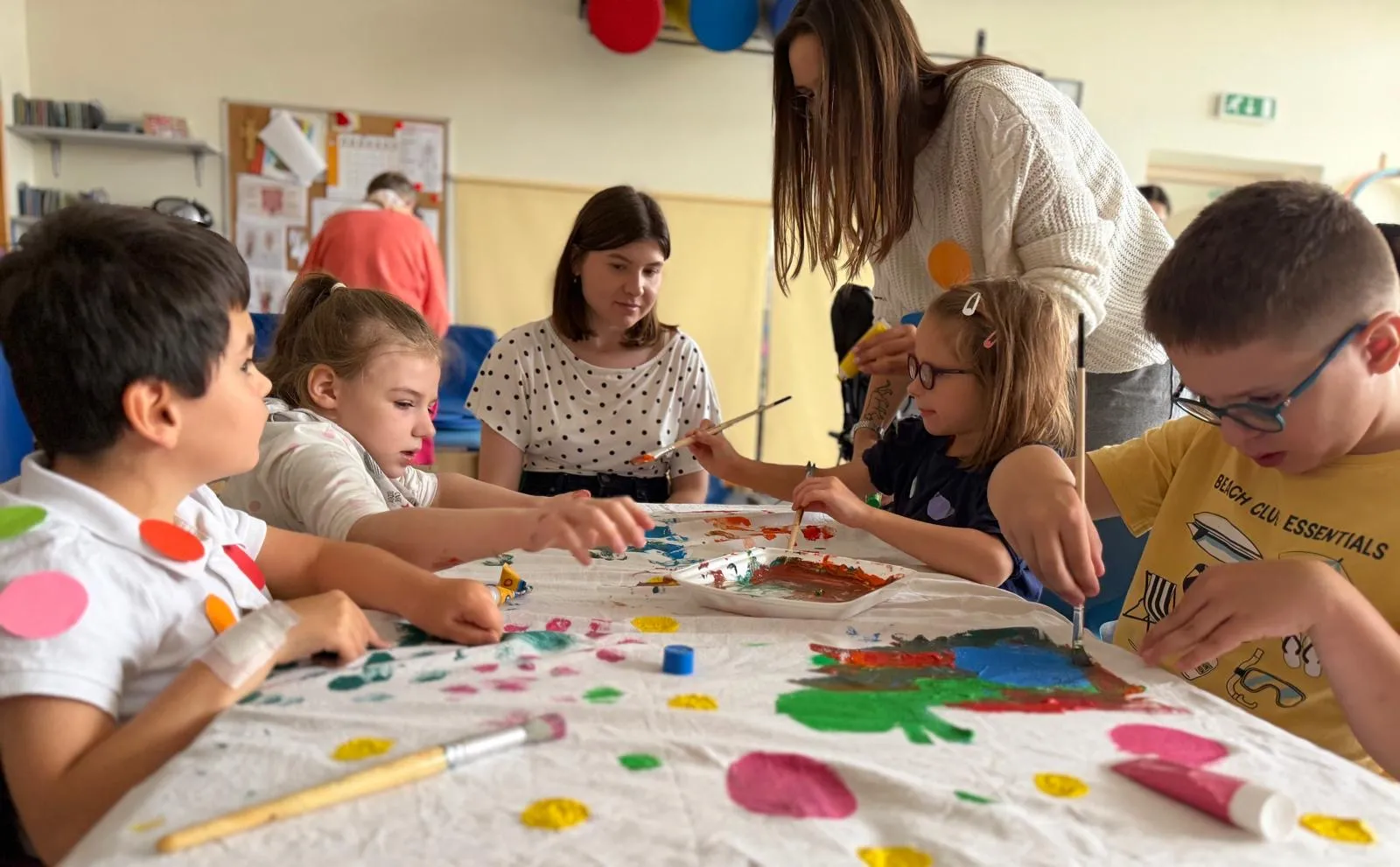 Dzień Kropki – święto kreatywności, odwagi i odkrywania własnych talentów.